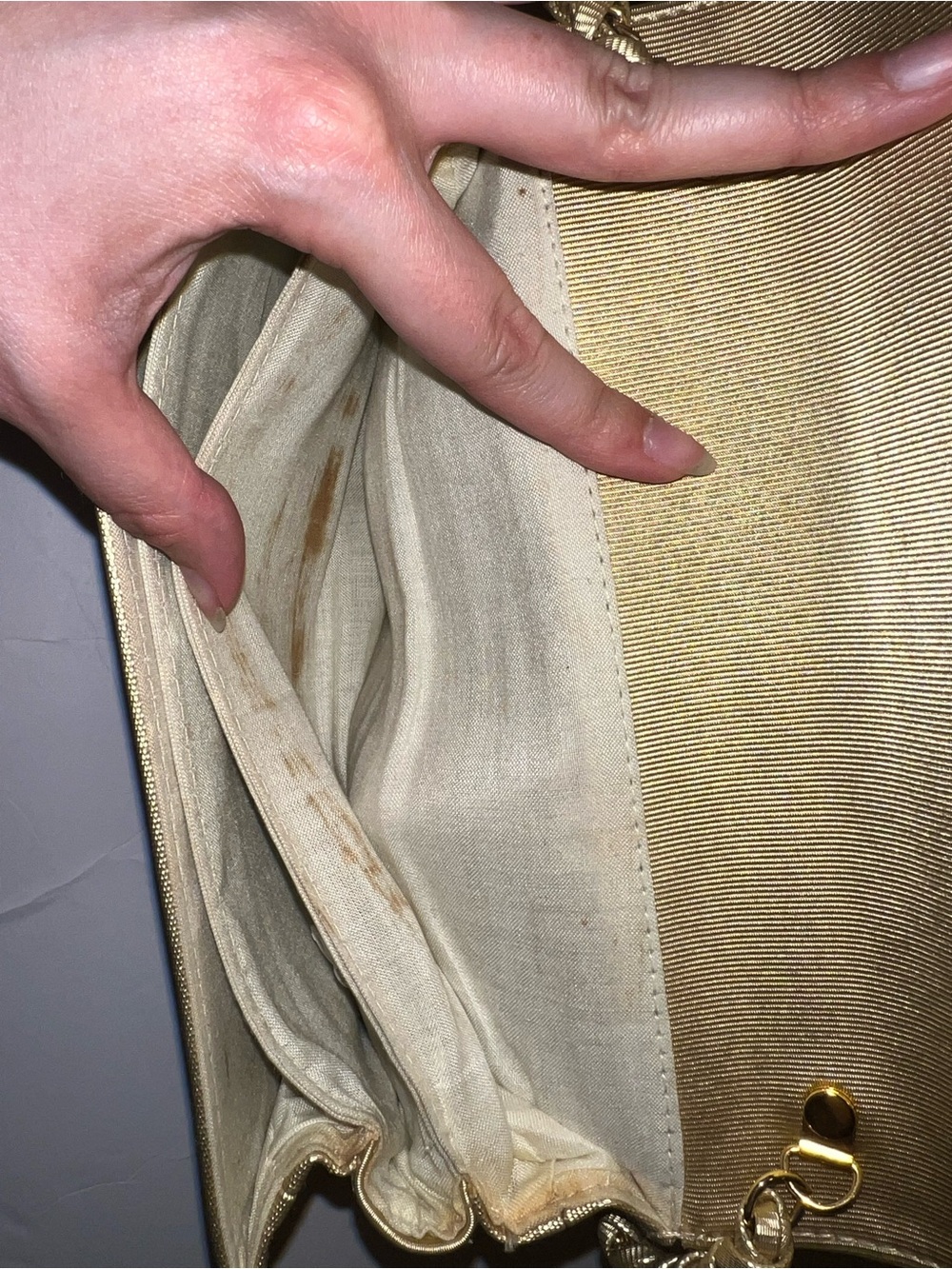 Vintage Elephant Golden Crossbody Bag - Picture 8 of 11
